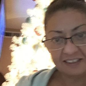 Meet your Posher, Liz smiley